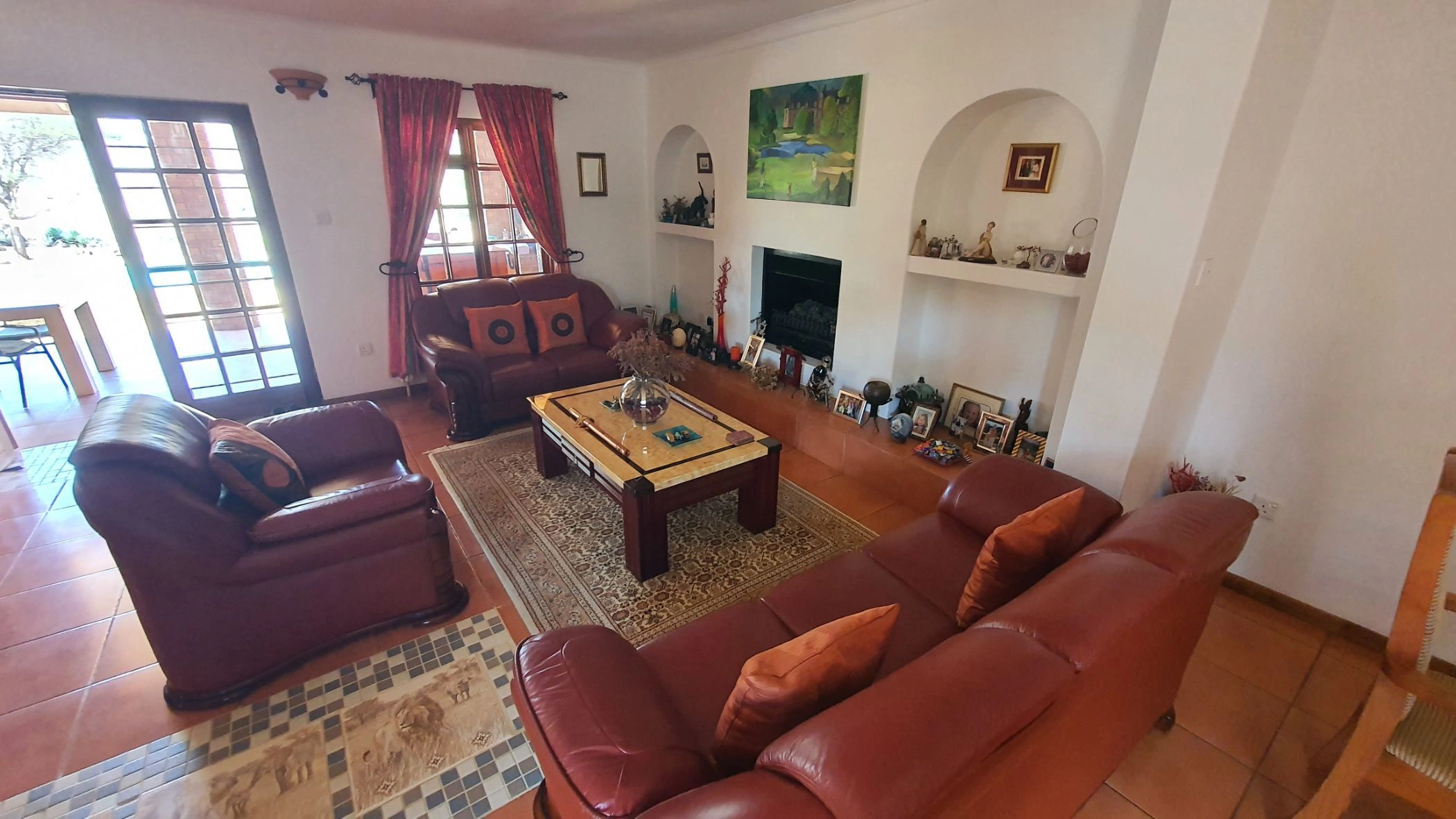 Spacious house 280 m2 in Gaborone, Botswana