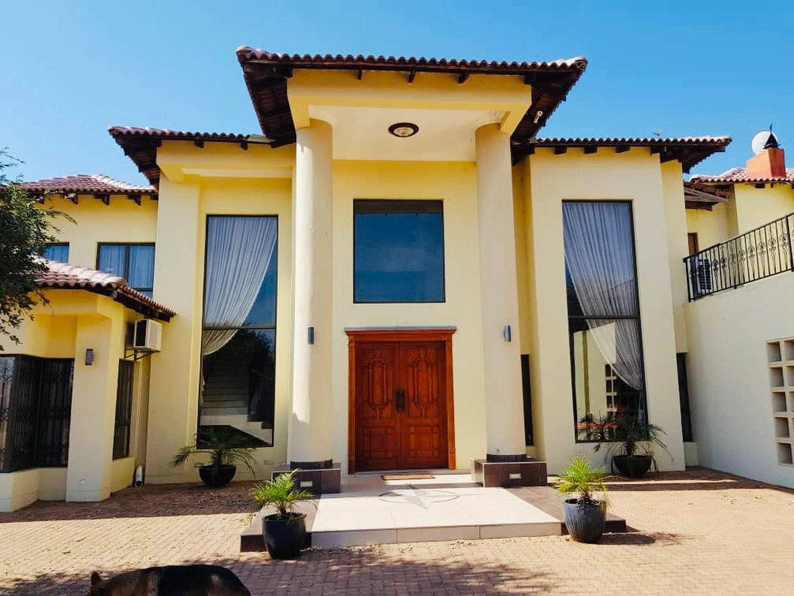 Comfortable house 4+1 in Gaborone, Botswana