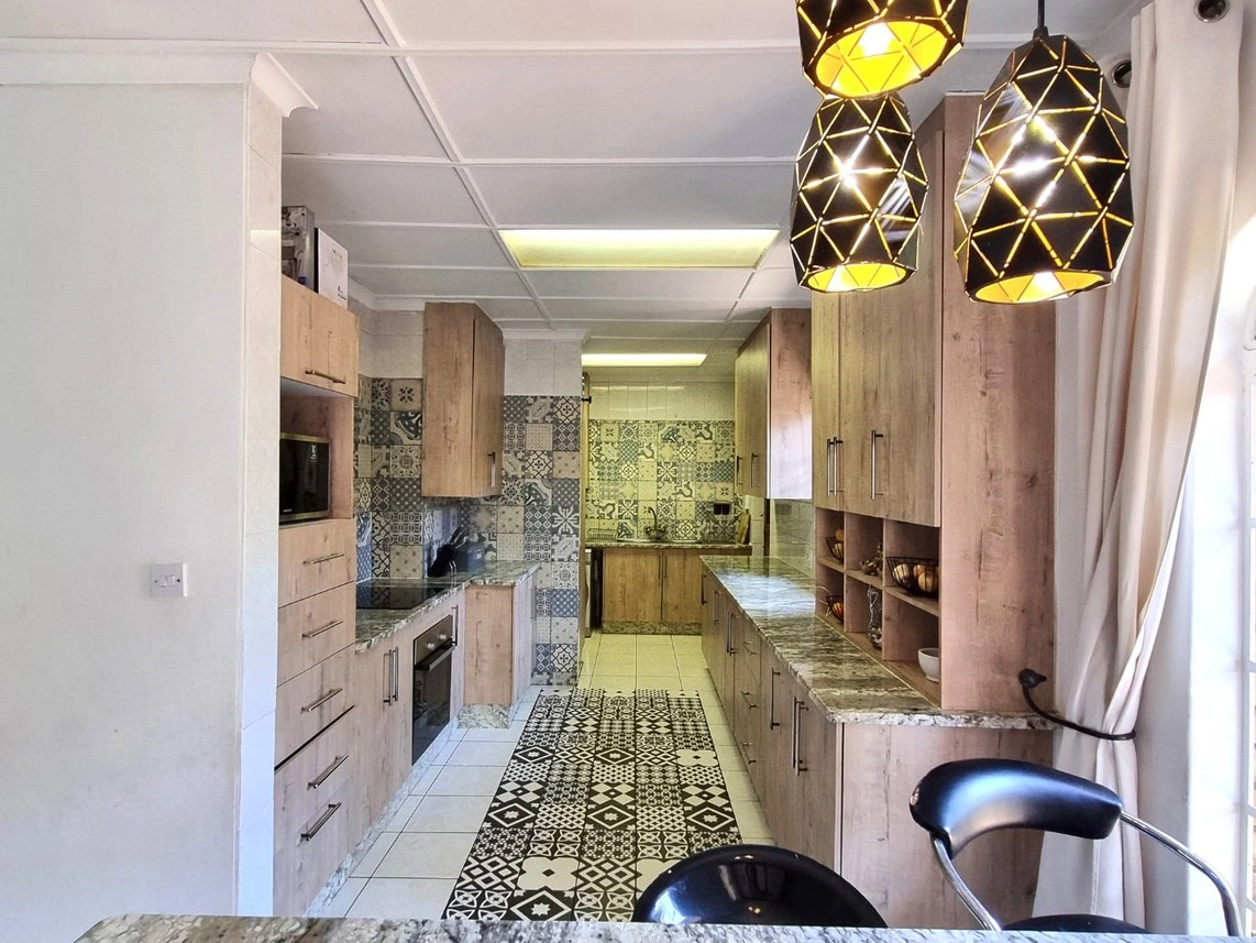 Просторный дом 290 m² в Габороне, Ботсвана