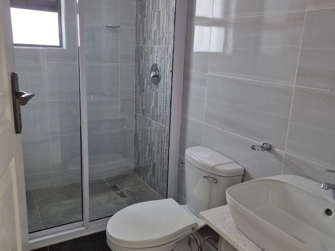 गाबोरोन, बोत्सवाना में परिवार के लिए उपयुक्त 2+1 अपार्टमेंट