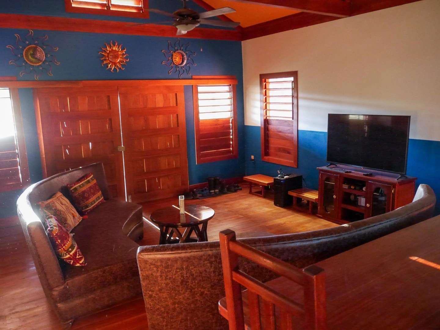 Modern house 86 m2 in San Ignacio, Belize