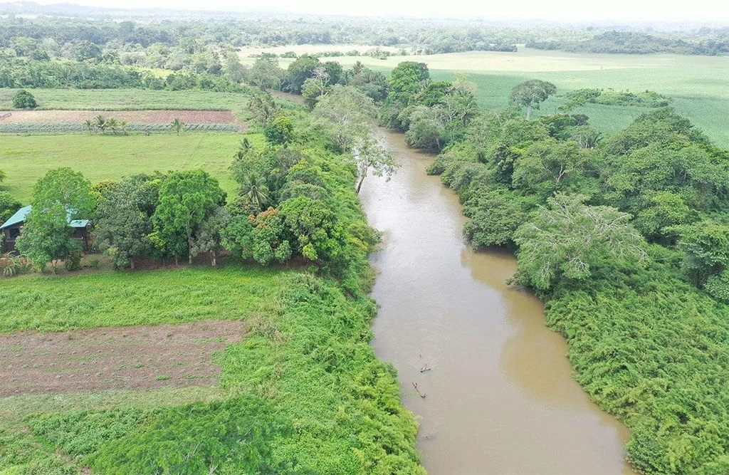 Spacious house 279 m2 in San Ignacio, Belize