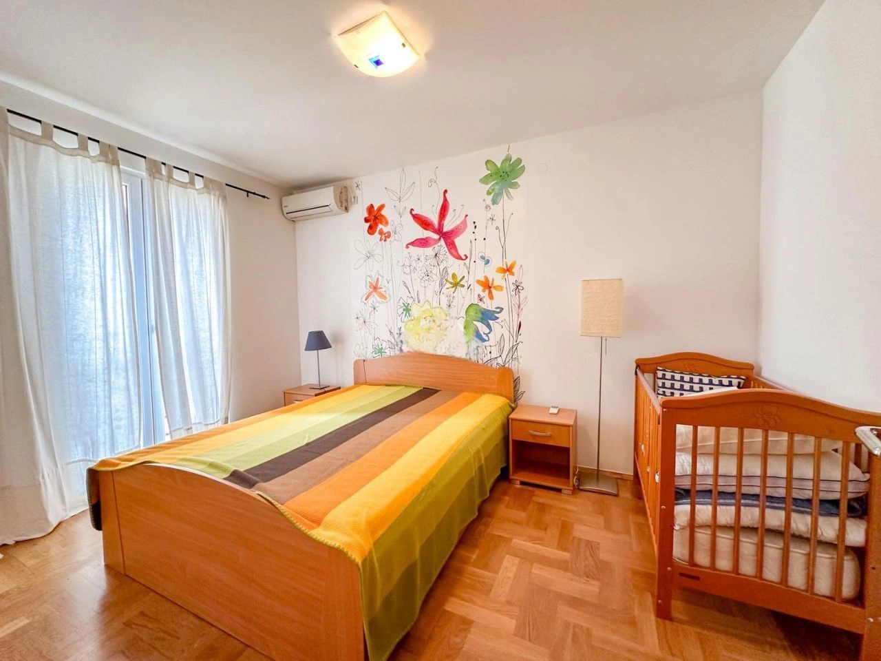 Luxurious apartment 91 m2