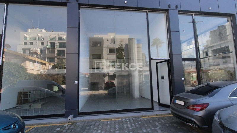 Shop of 60 m2 with parking in the center of Girne, Northern Cyprus