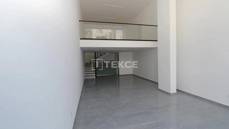 Shop of 60 m2 with parking in the center of Girne, Northern Cyprus