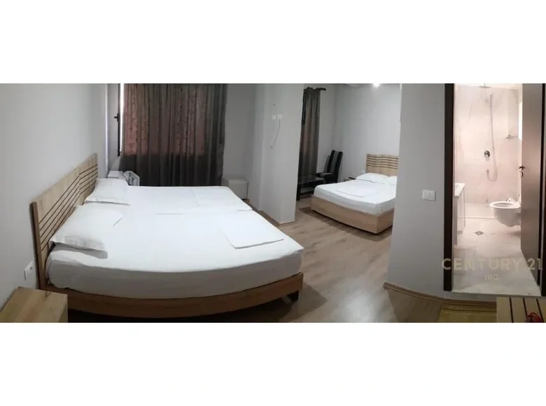 티라나, 알바니아의 핵심 입지 호텔 1600 m2