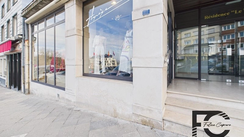 Arlon, Belçika'da 84 m² perakende alanı
