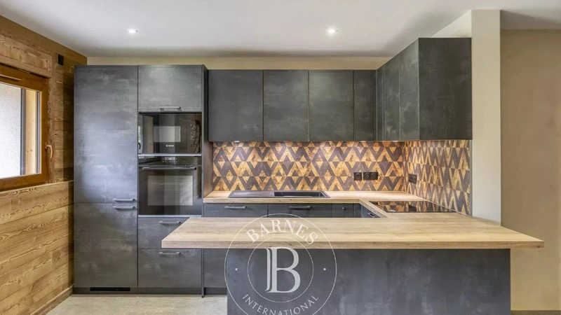 法国奥弗涅-罗讷-阿尔卑斯 325 m² 现代农庄