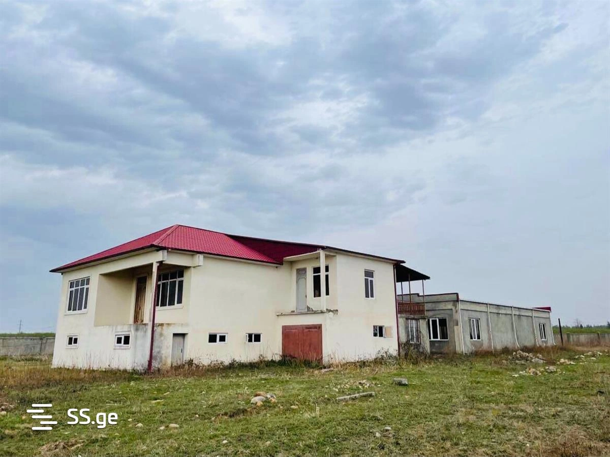 格鲁吉亚祖格迪迪现代化仓库,面积100000 m2