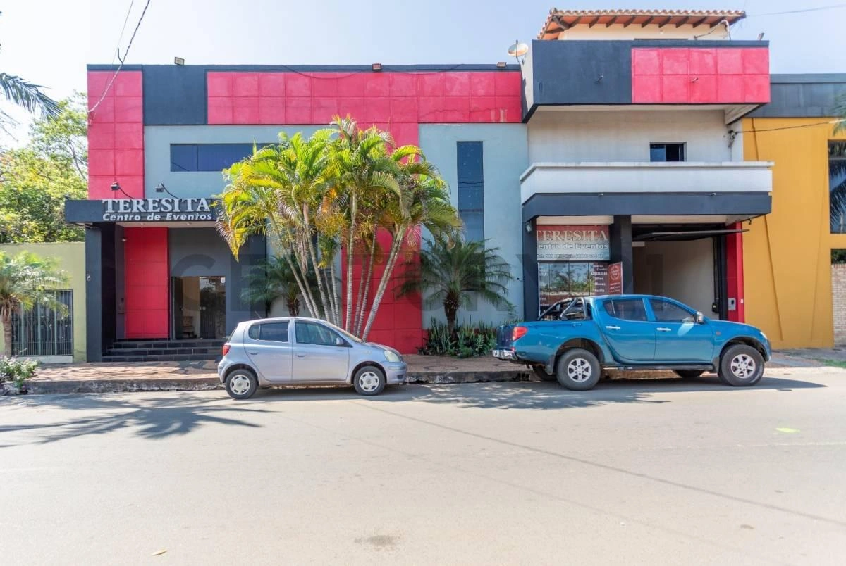 Prime commercial premises 1637 m2 in San Lorenzo, Paraguay