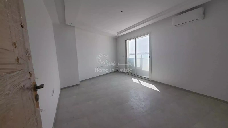 位于突尼斯苏塞的战略型办公室,162 m²