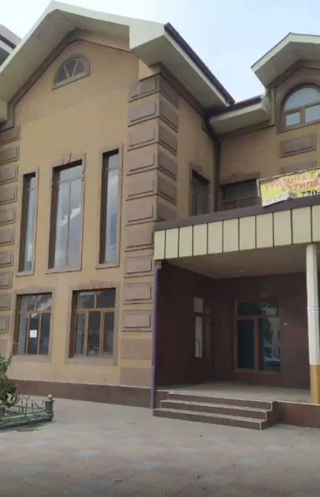 乌兹别克斯坦安集延 544 m2 高效商业用房