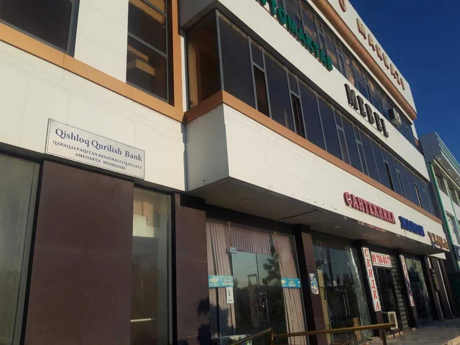 位于乌兹别克斯坦努库斯的1129 m2地标性商用物业