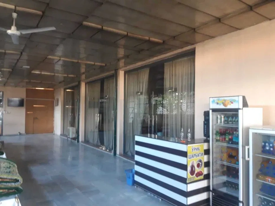 位于乌兹别克斯坦努库斯的1129 m2地标性商用物业