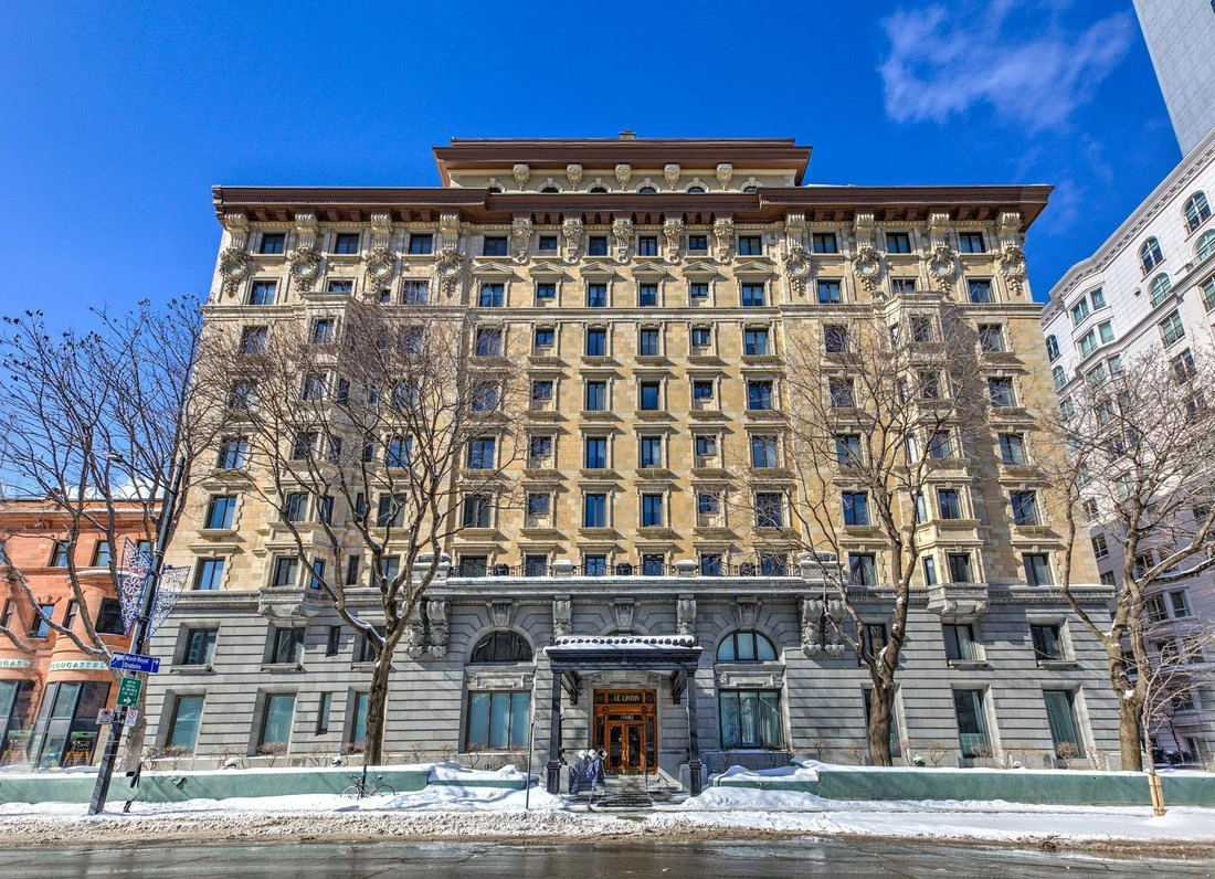 آپارتمان جادار 360 m² در مونترال، کانادا