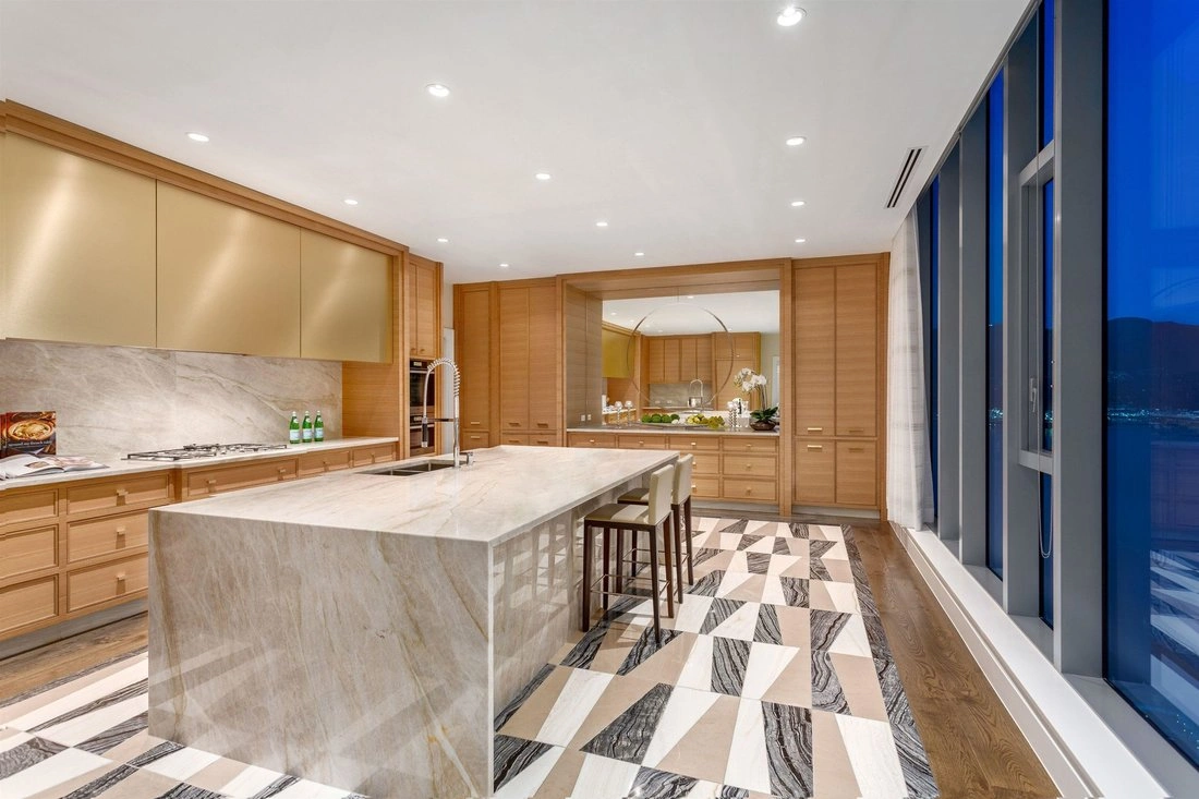 پنتهاوس لوکس 750 m² در ونکوور، کانادا