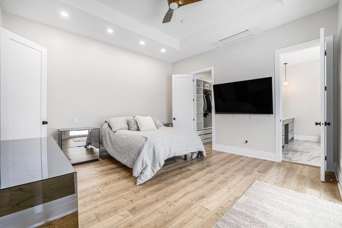 House 185 m2 in Ottawa, Canada