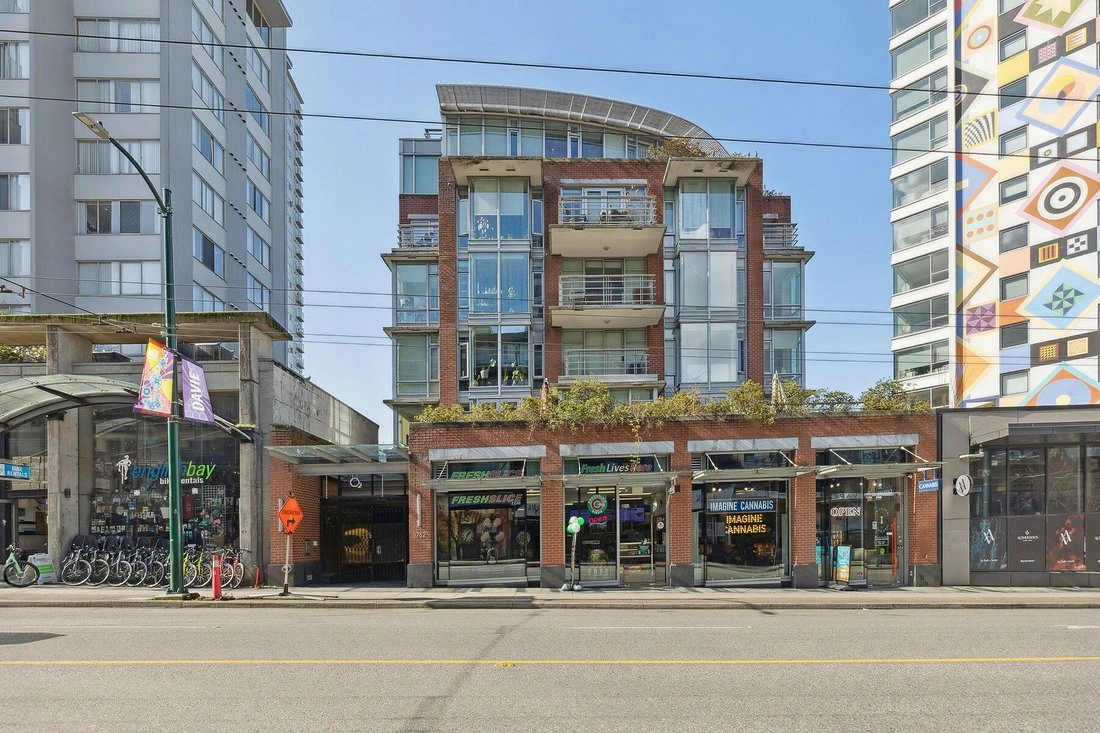 Luxurious penthouse 101 m2 in Vancouver, Canada
