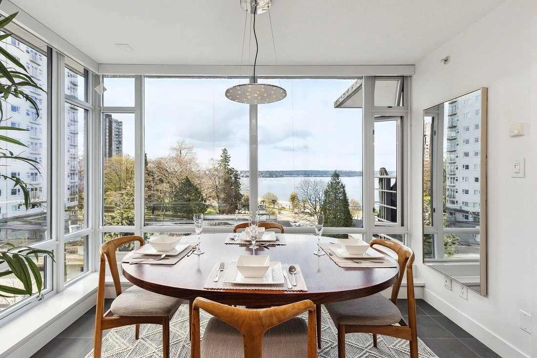 Luxurious penthouse 101 m2 in Vancouver, Canada