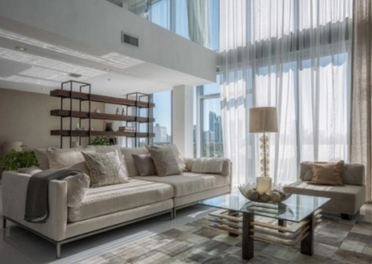 Bright apartment 138 m2 in Shanghai, China