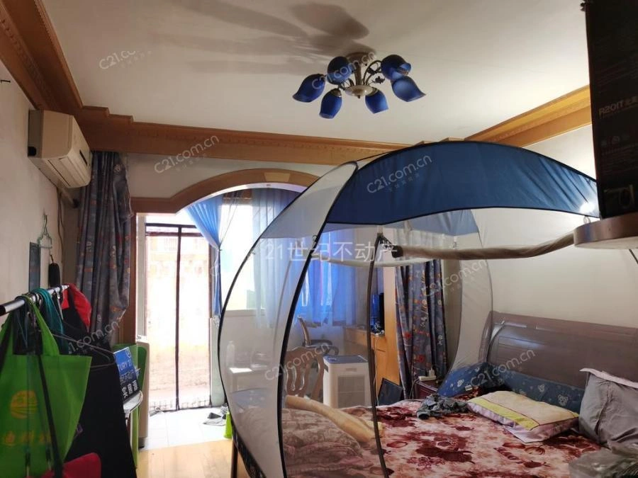 آپارتمان مدرن 79 m2 در شانگهای، چین