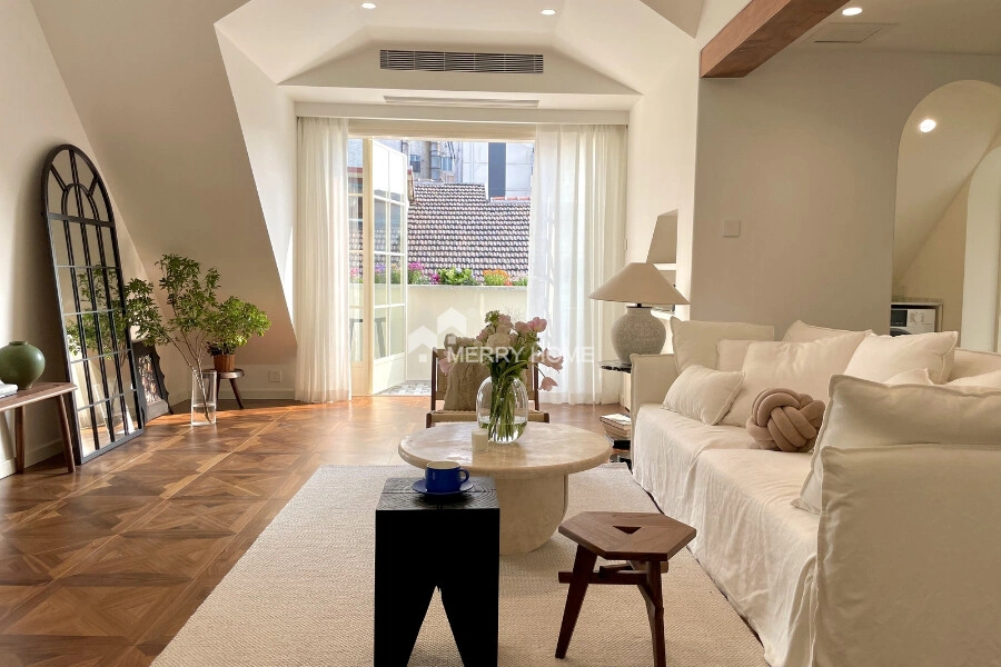 Modern house 90 m2 in Shanghai, China