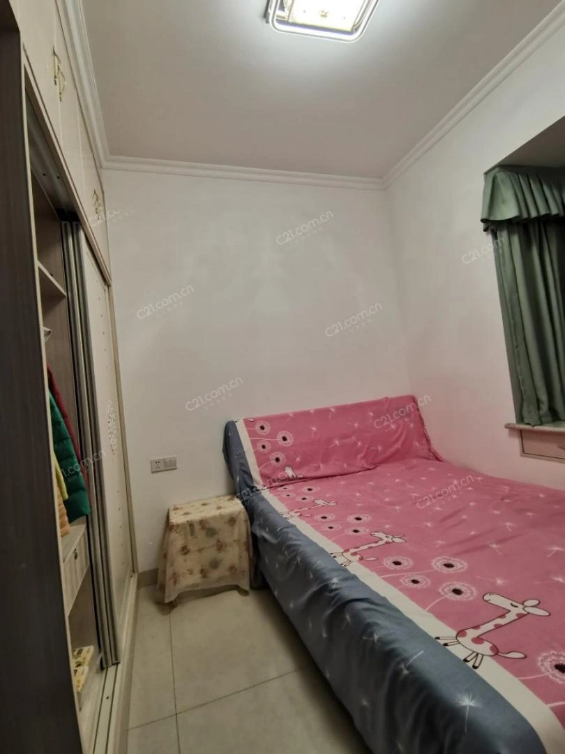 Chengdu, Çin'de modern daire, 98 m²