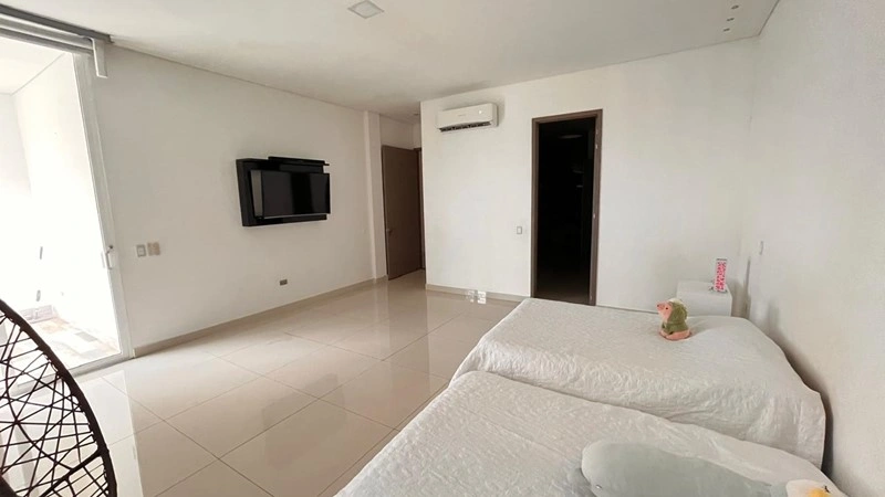 House 900 m2 in Cali, Colombia