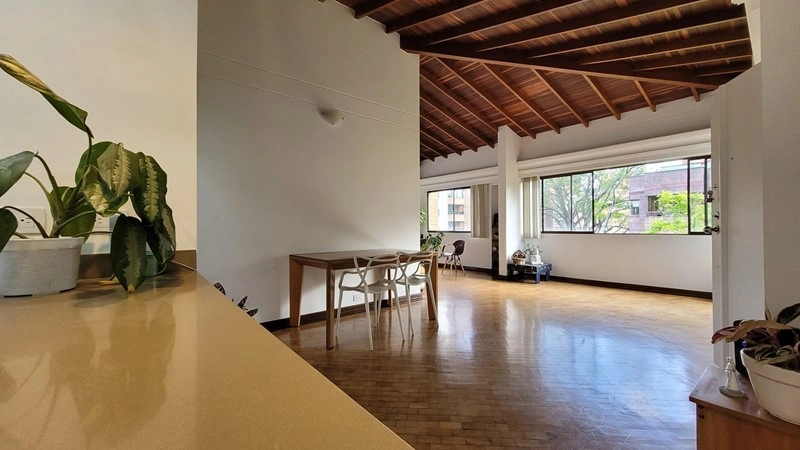 मेडेलिन, कोलंबिया में आधुनिक अपार्टमेंट 111 m2