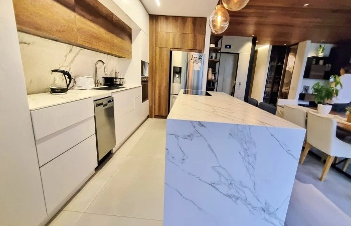 آپارتمان جادار 250 مترمربع در مدلین، کلمبیا