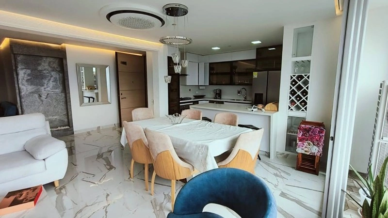 Spacious apartment 147 m2 in Medellin, Colombia