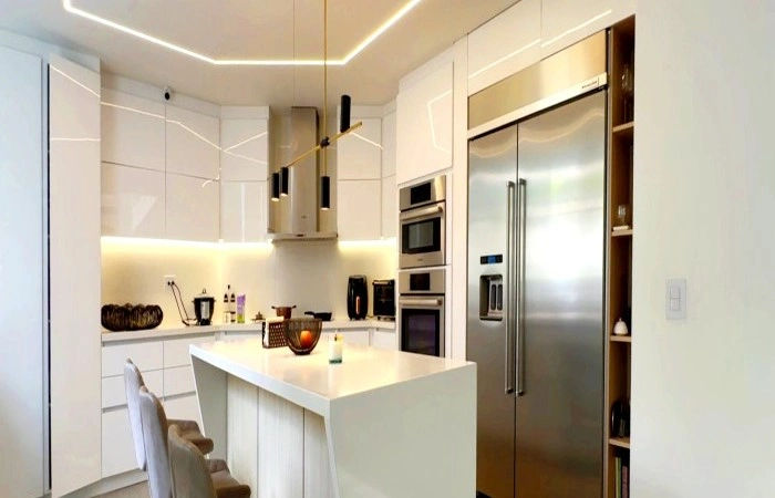 Spacious house 730 m2 in Medellin, Colombia