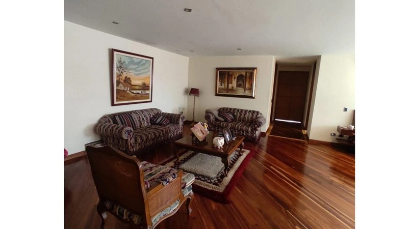 Spacious house 520 m2 in Bogota, Colombia