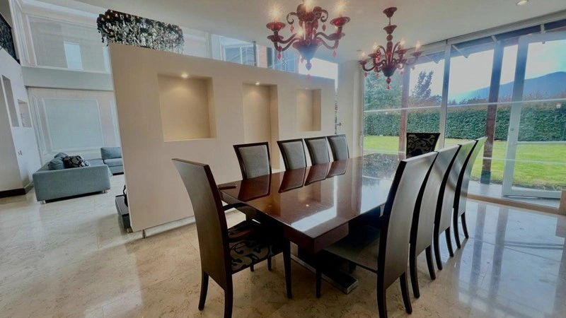 Spacious house 850 m2 in Bogota, Colombia