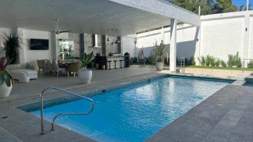 哥斯达黎加圣何塞 6+1 舒适住宅