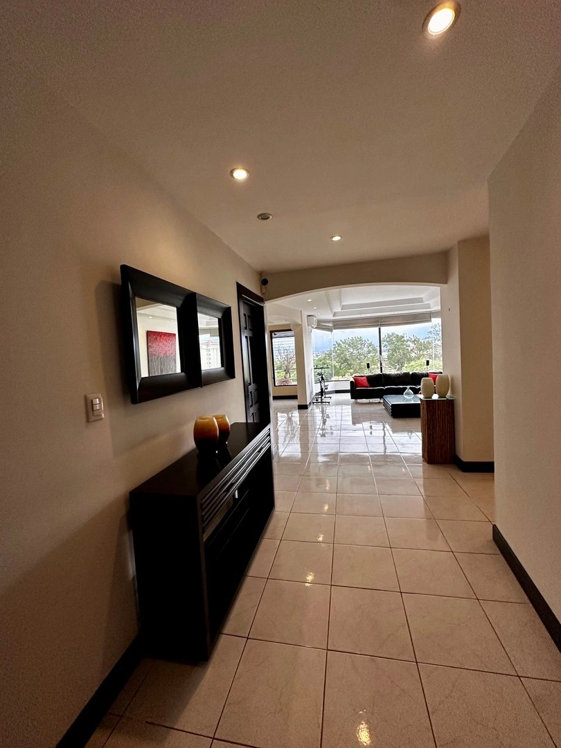 Apartment 206 m2 with balcony in San Jose City, Costa Rica