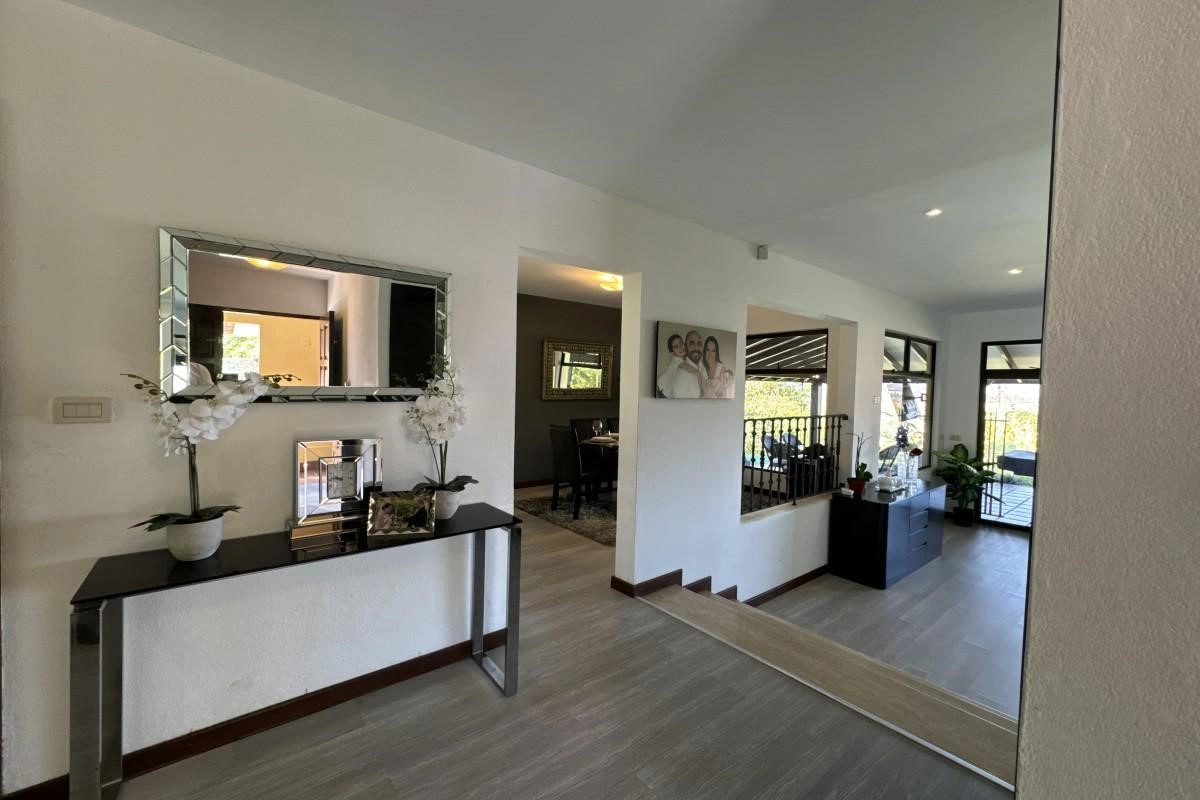 Spacious house 450 m2 in San Jose, Costa Rica