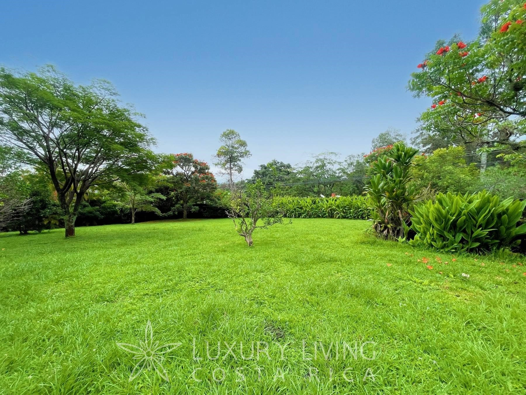 Prospective plot 3363 m² in San Jose City, Costa Rica