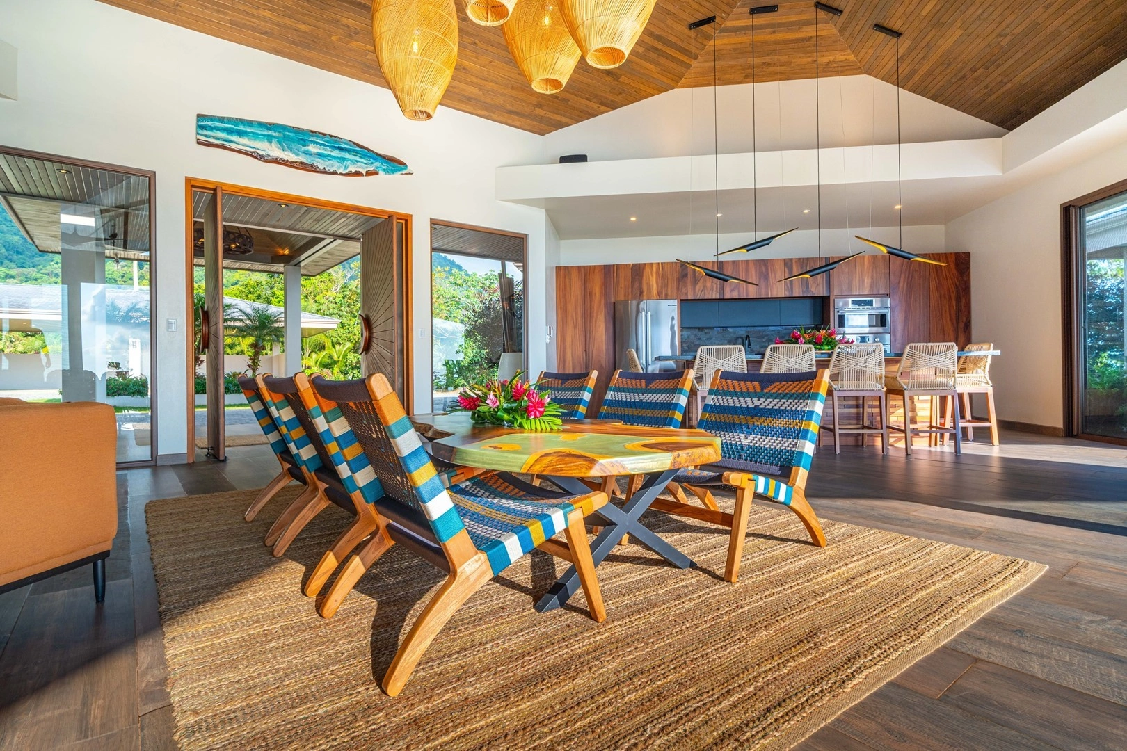 Casa con vista al mar, 550 m² en Cartago, Costa Rica