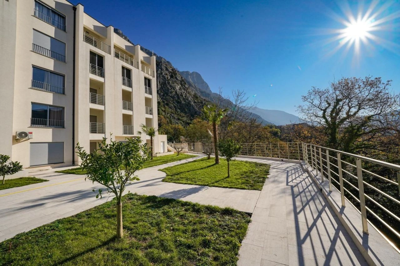 Apartment 58 m2 with bay view