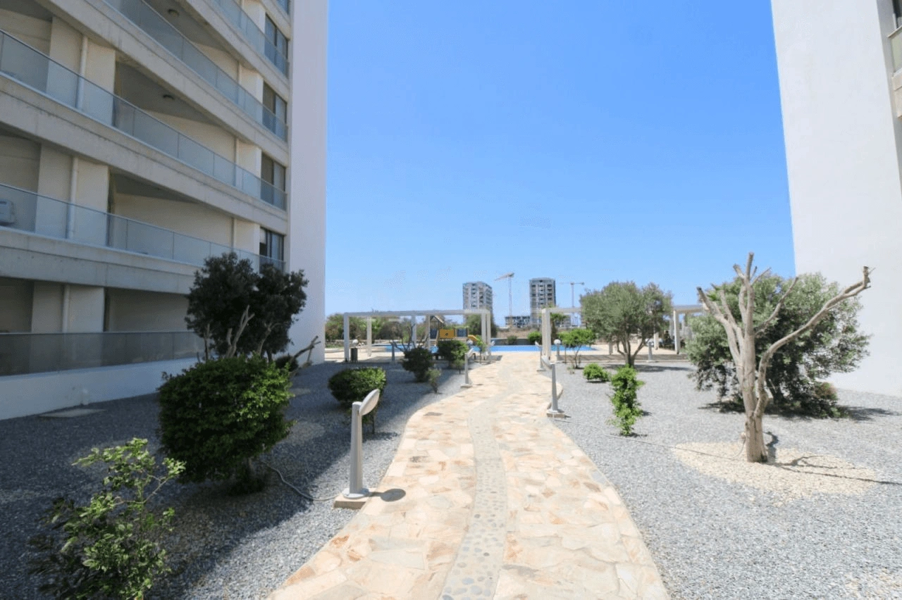 Appartement 1+1 près de la marina dans la région de Lefka, Chypre du Nord