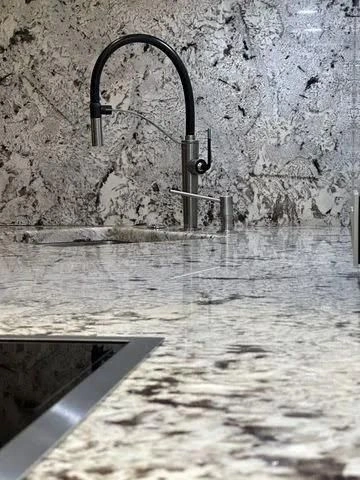 Apartment 124 m2 with premium renovation