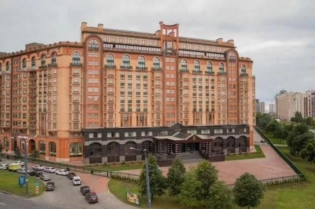 Apartment 68 m2 with two balconies