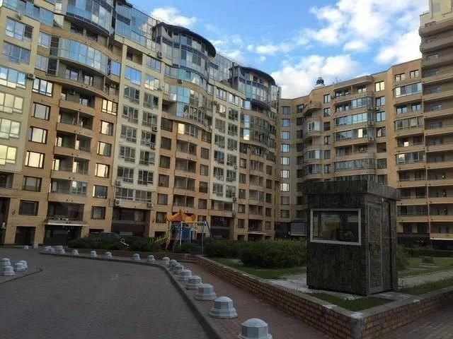 Apartment 48 m2 near the Peter and Paul Fortress