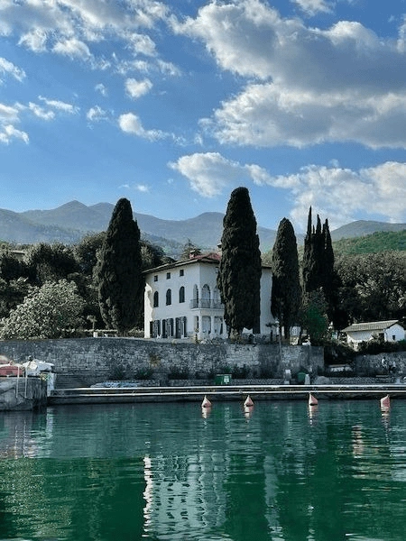 Villa with pool on the Opatija Riviera