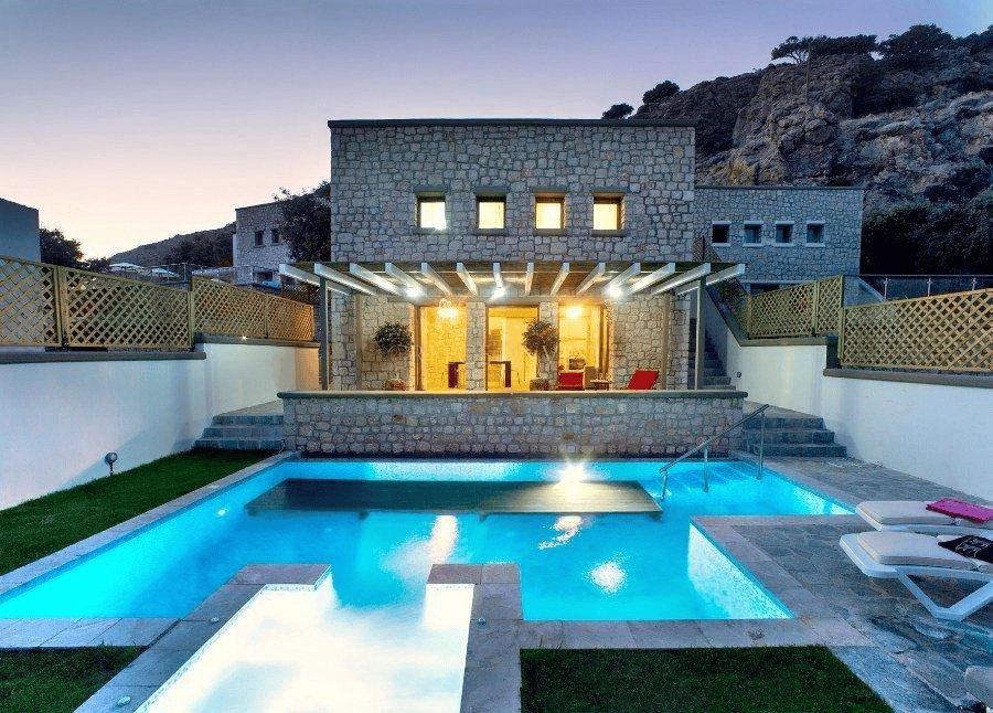 Villa 300 m2 on the island of Rhodes