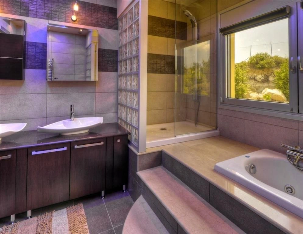 شراء فيلا في جزيرة رودس، 250 م²، 4 غرف نوم