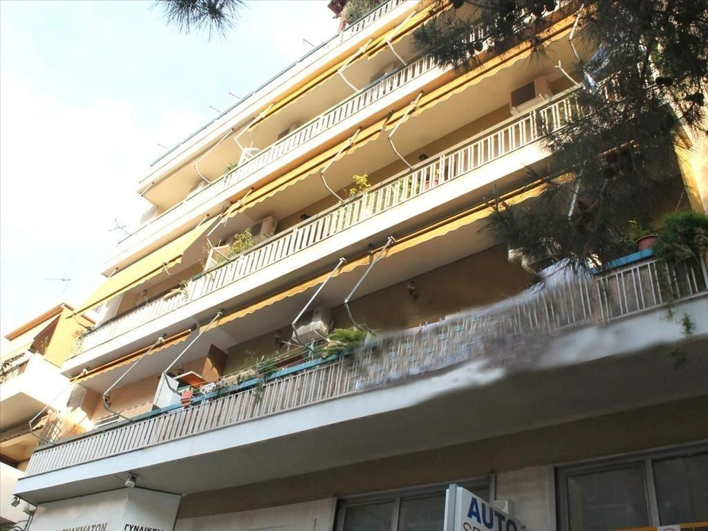Apartamentos equipados na área de Kallithea