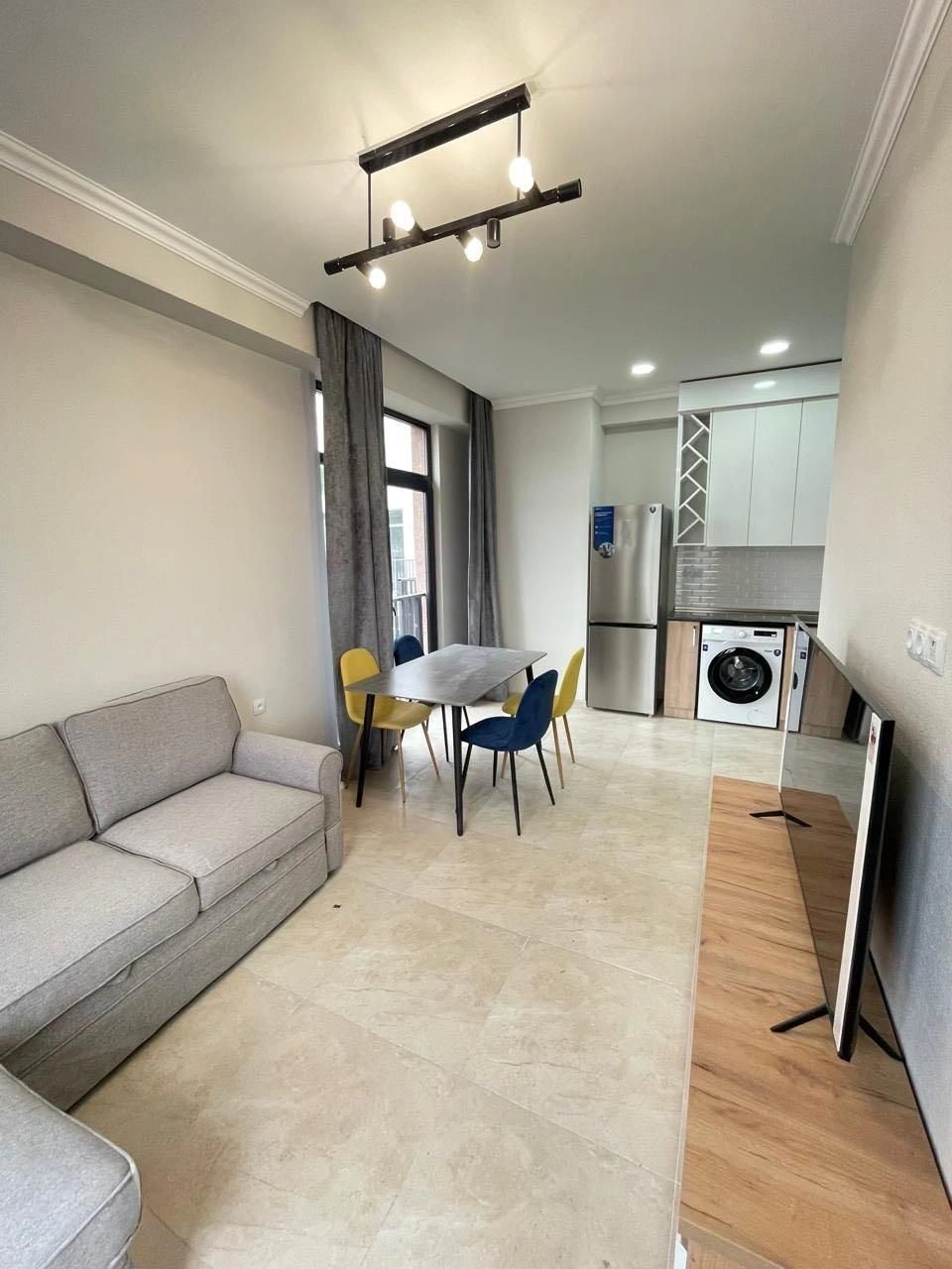 हाल ही में नवीनीकृत अपार्टमेंट