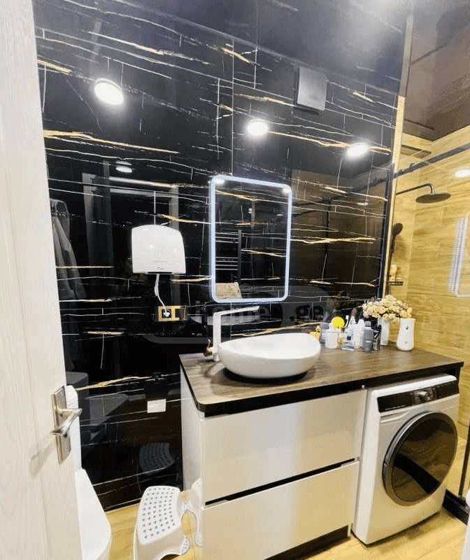 Amplio apartamento con nueva renovación 3+1 en Ortachala